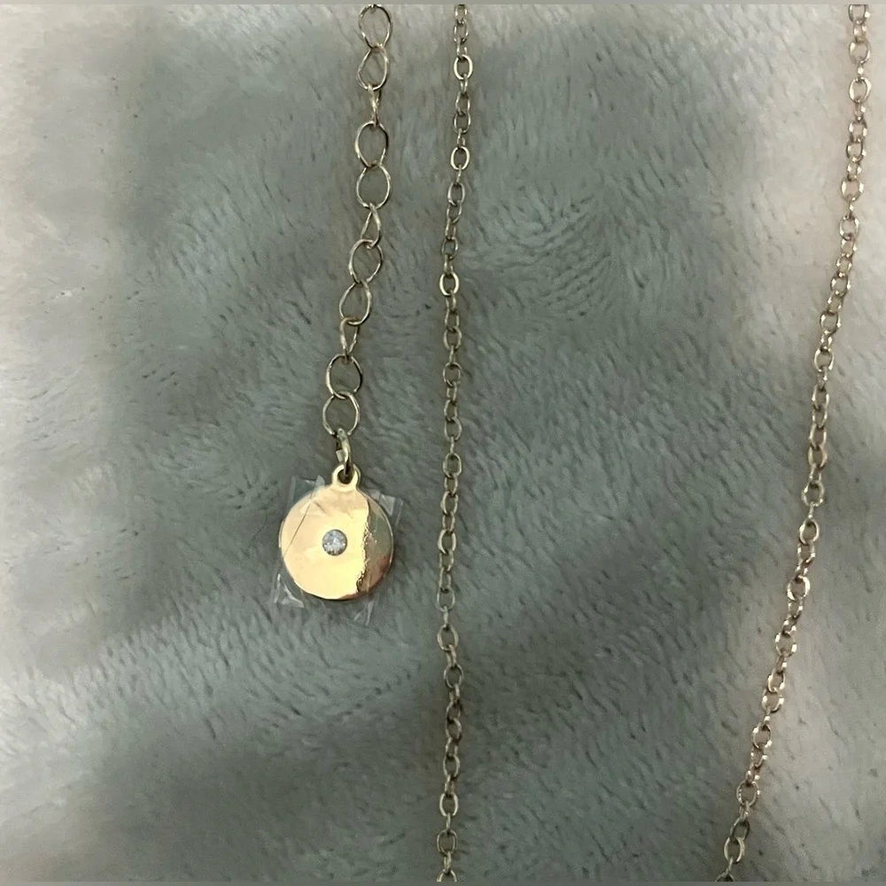 NWT💎VINCE CAMUTO Blue Ombre CZ Bar Necklace, Gold w/Blue & Clear stones - Picture 8 of 13